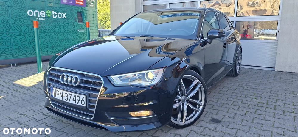Audi A3 Sportback 2.0 TDI design - 24