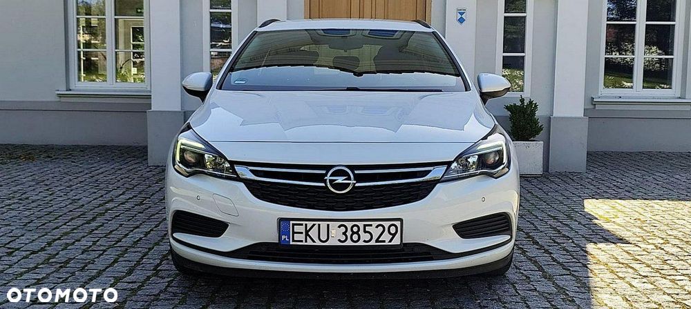 Opel Astra - 11