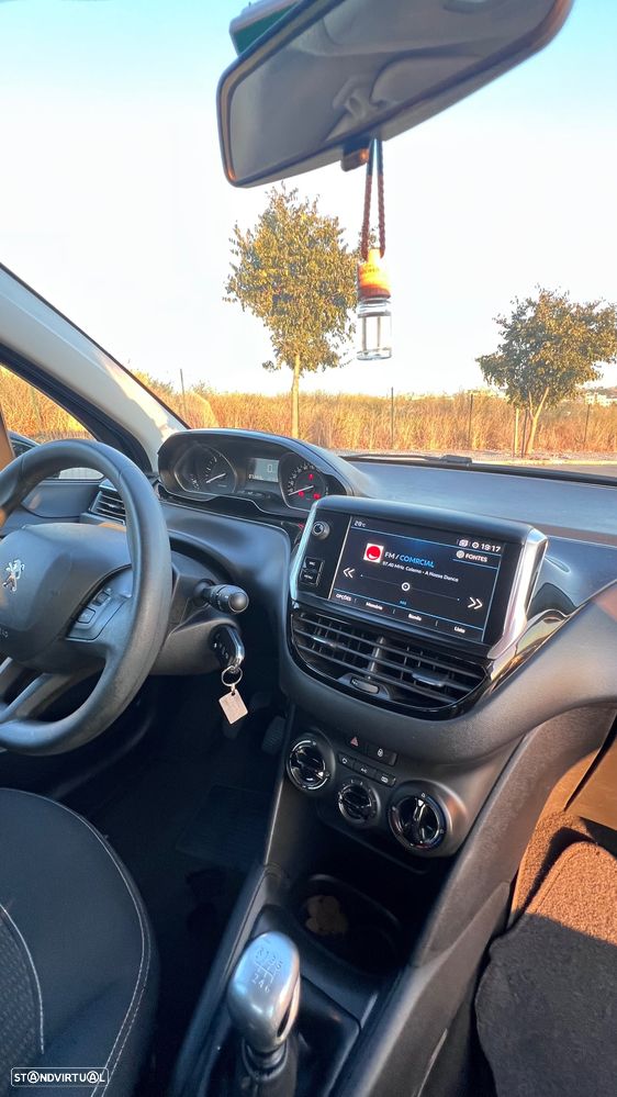 Peugeot 208 1.5 BlueHDi Active - 4