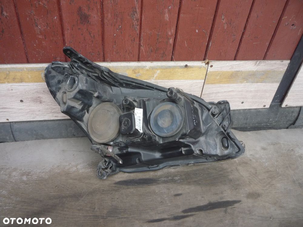 OPEL ASTRA H LAMPA PRZEDNIA LEWA LUB PRAWA - 10