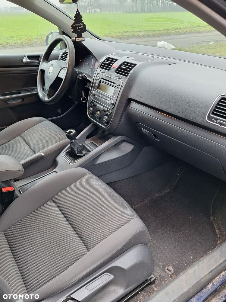 Volkswagen Golf 1.9 TDI Trendline - 11