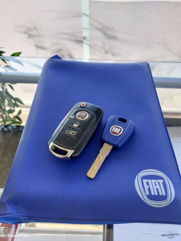 Fiat Tipo 1.3 M-Jet Lounge Tech J17 - 24