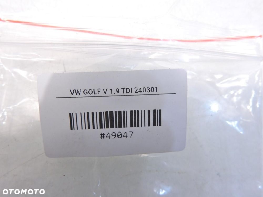 DYSZA SPRYSKIWACZA MASKI VW GOLF V 1T0955985 - 5