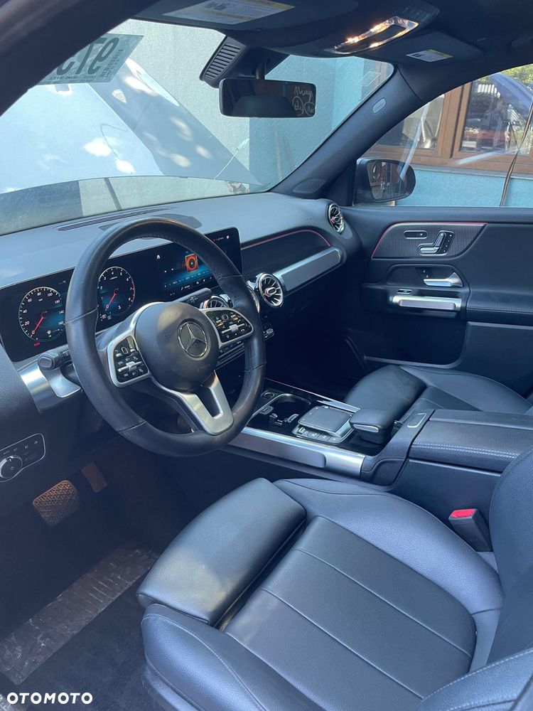 Mercedes-Benz GLB 250 8G-DCT - 4
