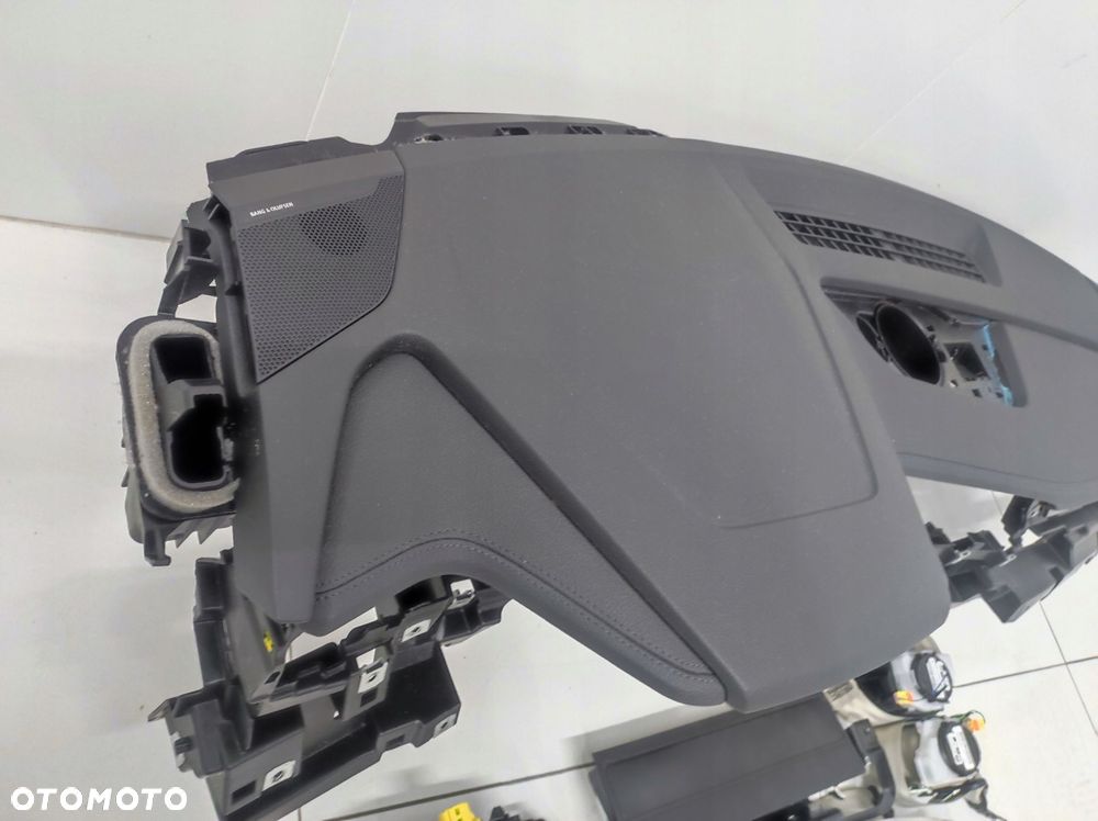 deska konsola poduszki pasy audi q8 etron usa orginał - 6