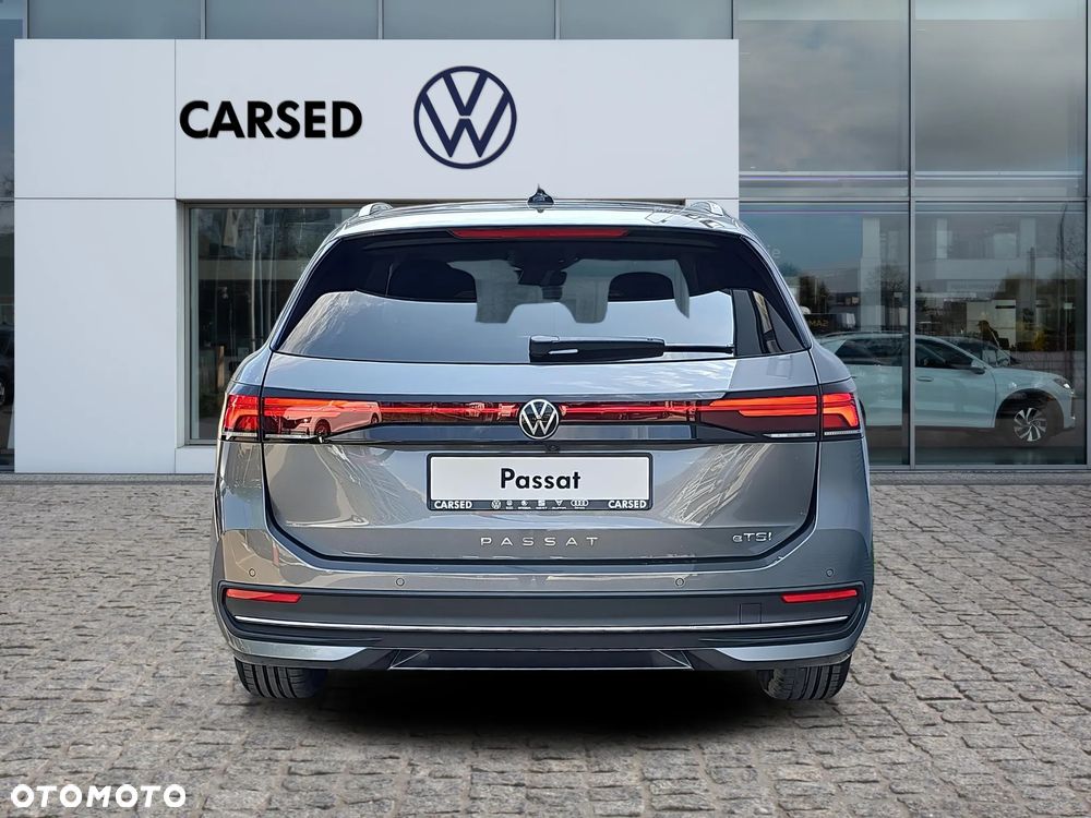 Volkswagen Passat - 7