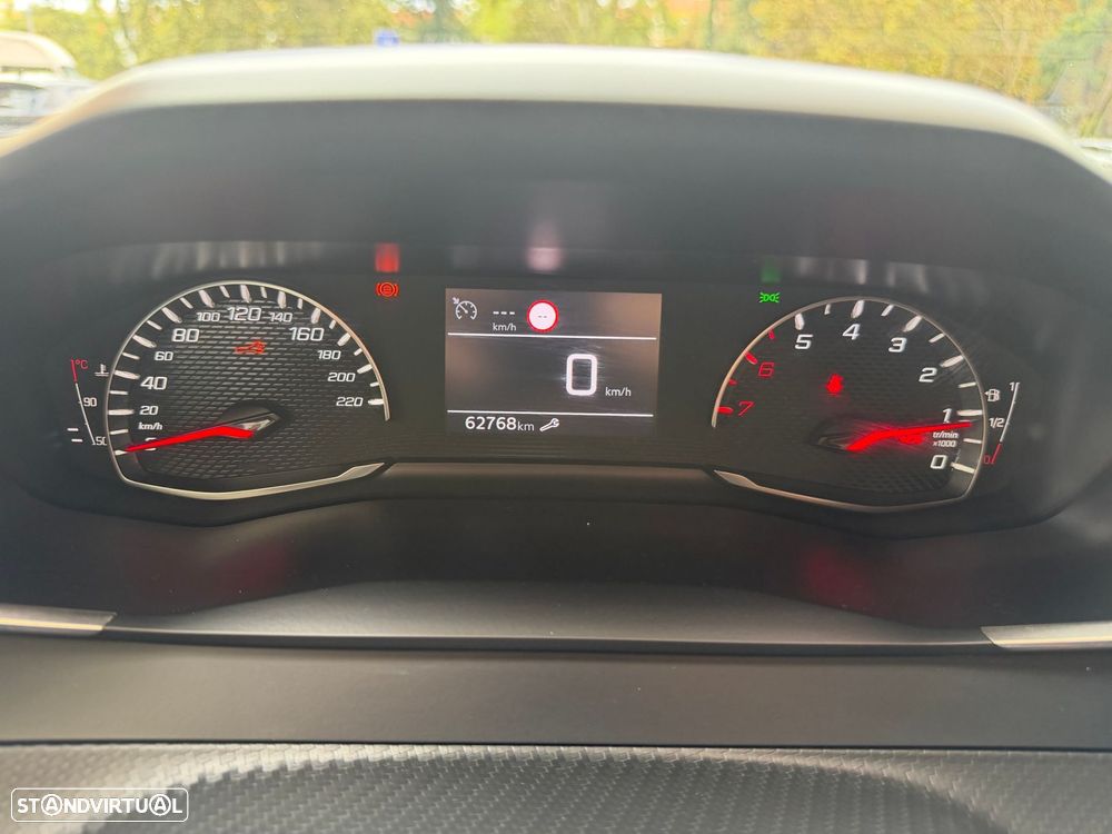 Peugeot 2008 1.2 PureTech Active - 23
