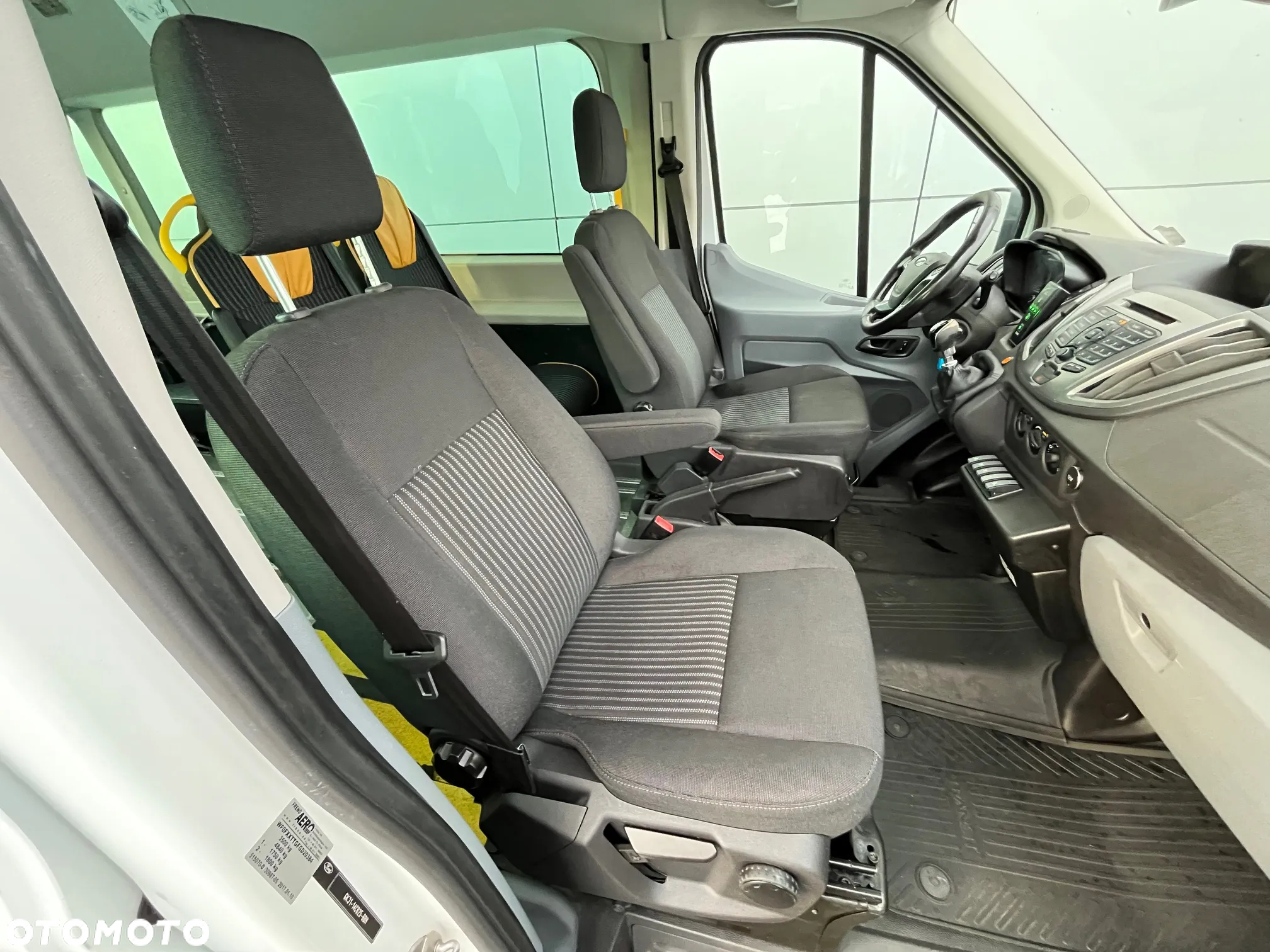 Ford Transit - 15