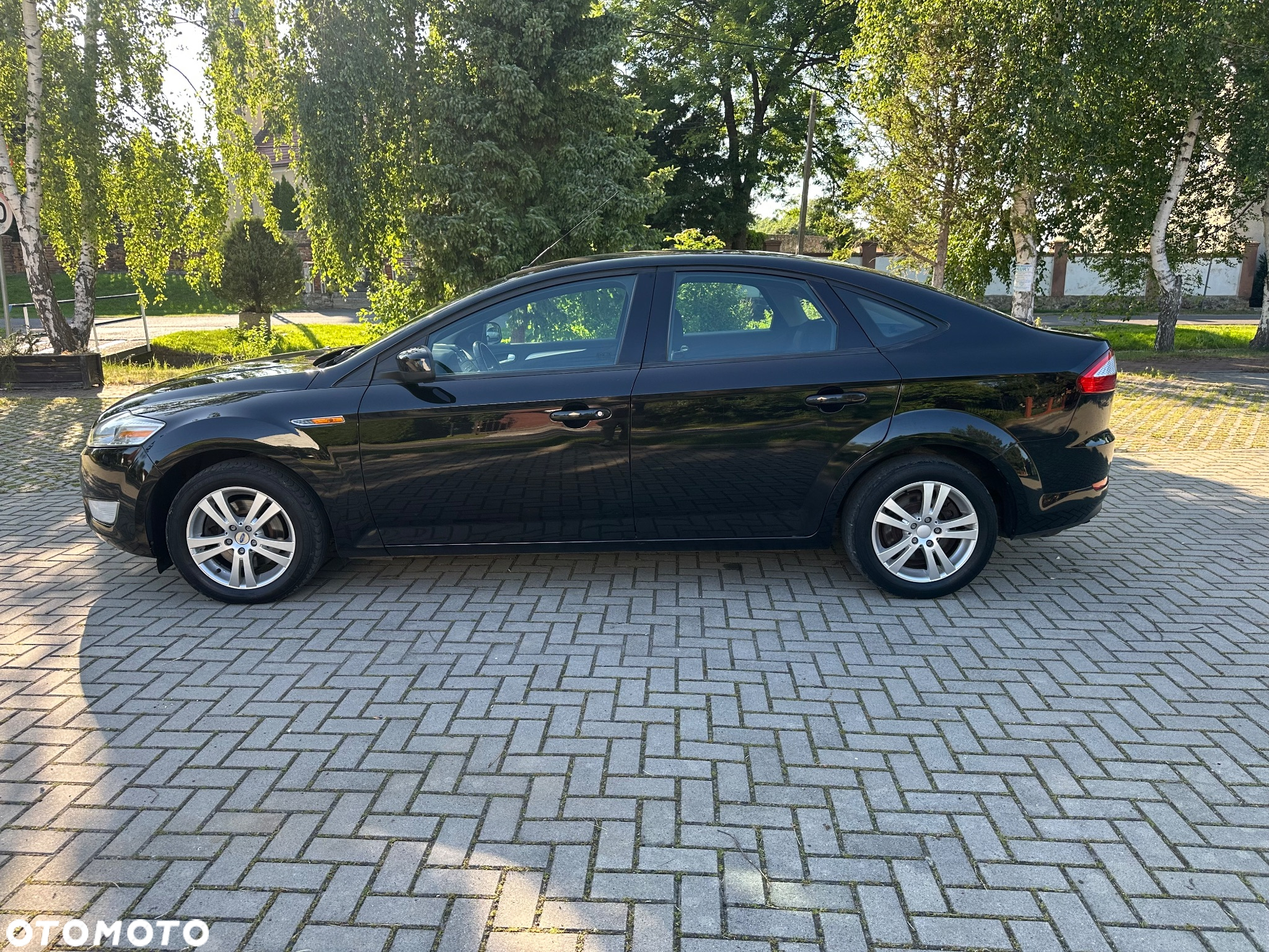Ford Mondeo 2.0 Trend - 11