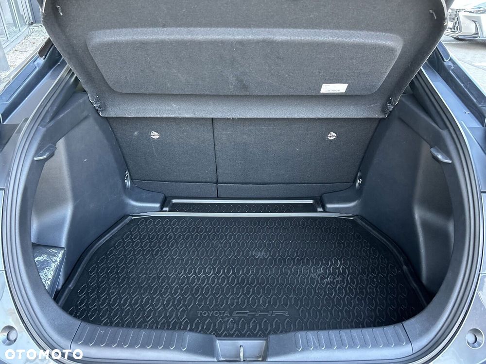 Toyota C-HR 1.8 Hybrid Executive - 26