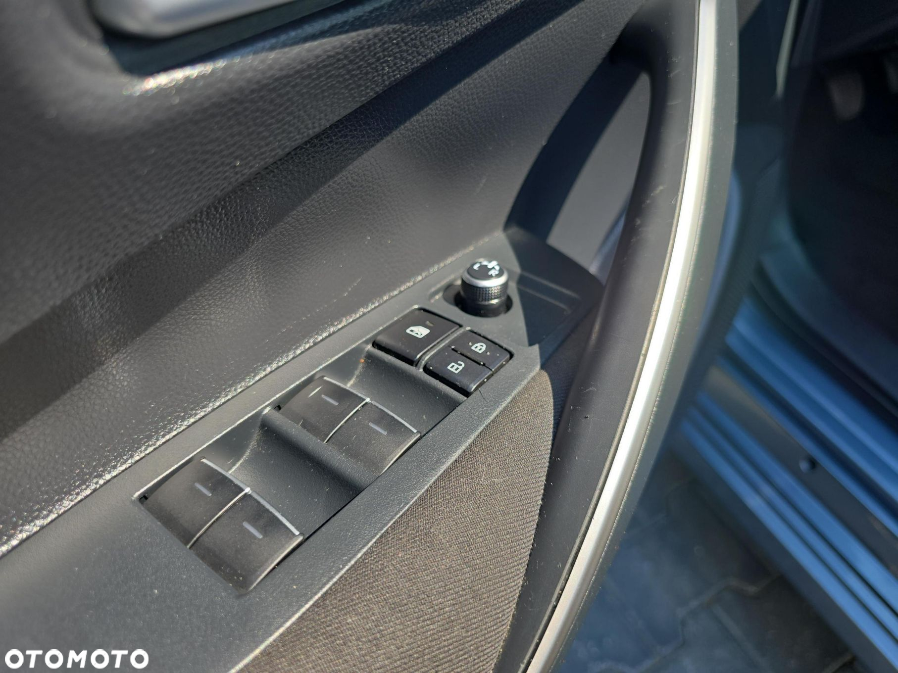 Toyota Corolla - 20