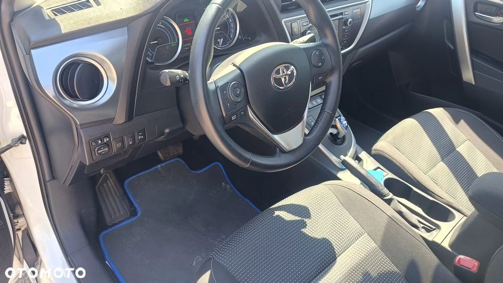 Toyota Auris 1.8 HSD Luna - 18