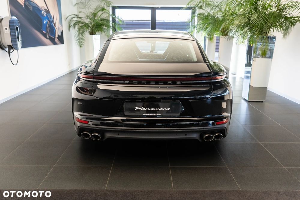 Porsche Panamera 4 E-Hybrid PHEV - 5