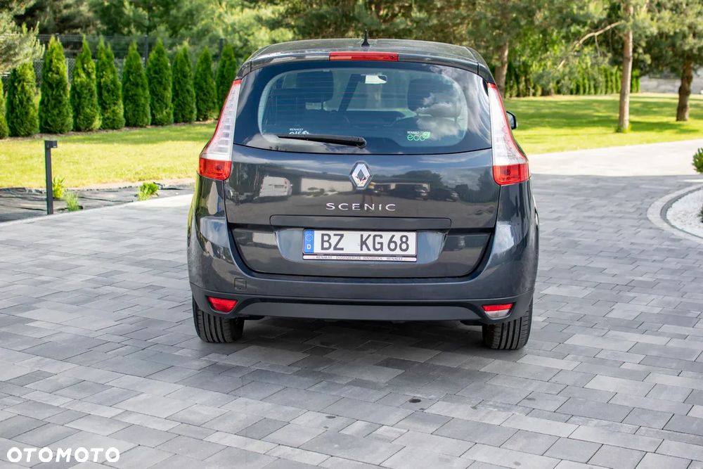 Renault Grand Scenic 1.6 16V 110 Dynamique - 22
