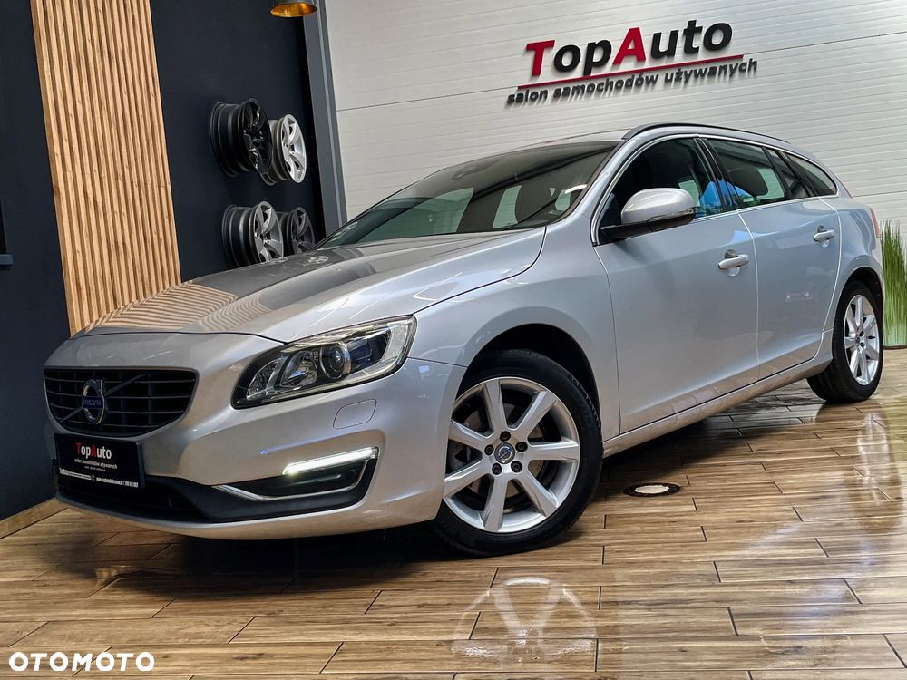 Volvo V60 D4 Geartronic Momentum - 2