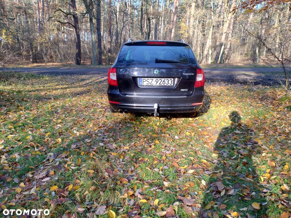 Skoda Superb 2.0 TDI 4x4 DSG FAMILY - 4