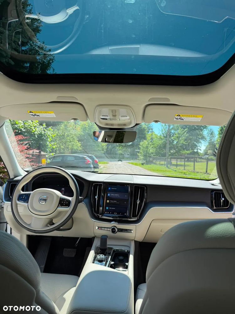 Volvo XC 60 B5 B AWD Momentum - 14