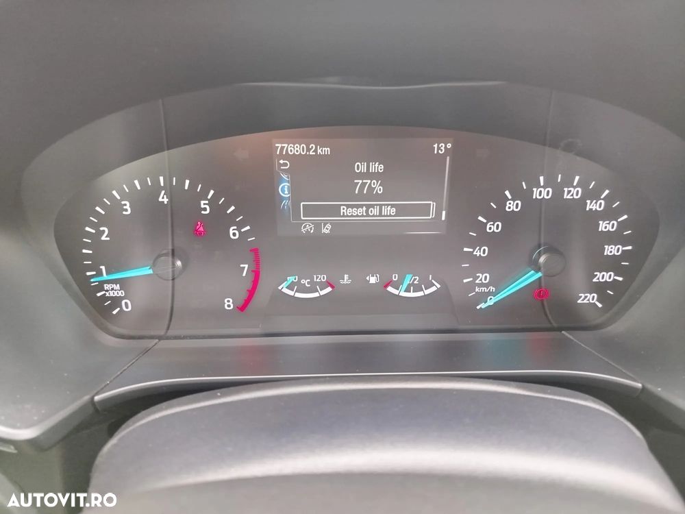 Ford Kuga - 18