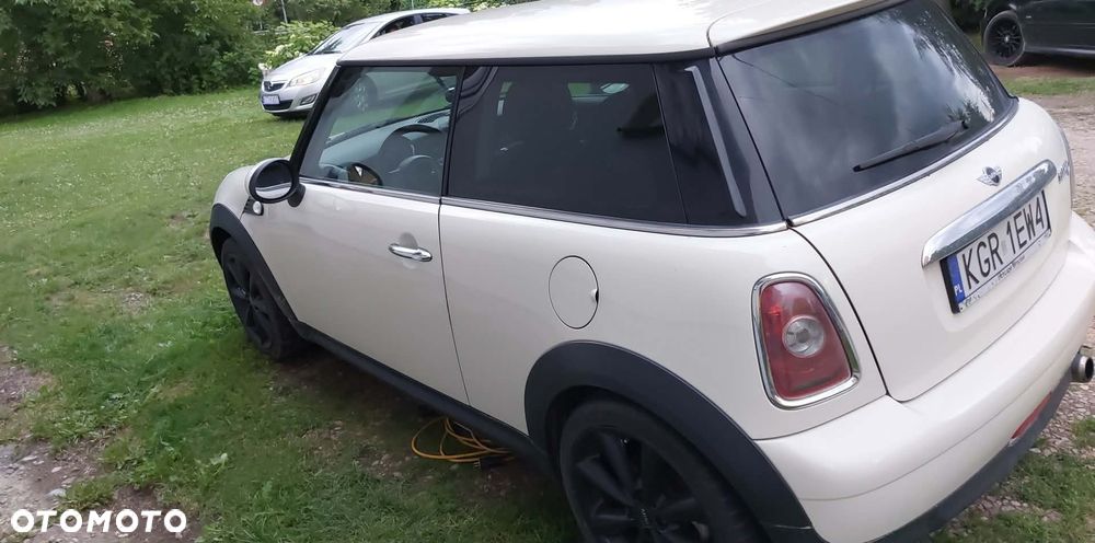 MINI Cooper D - 5