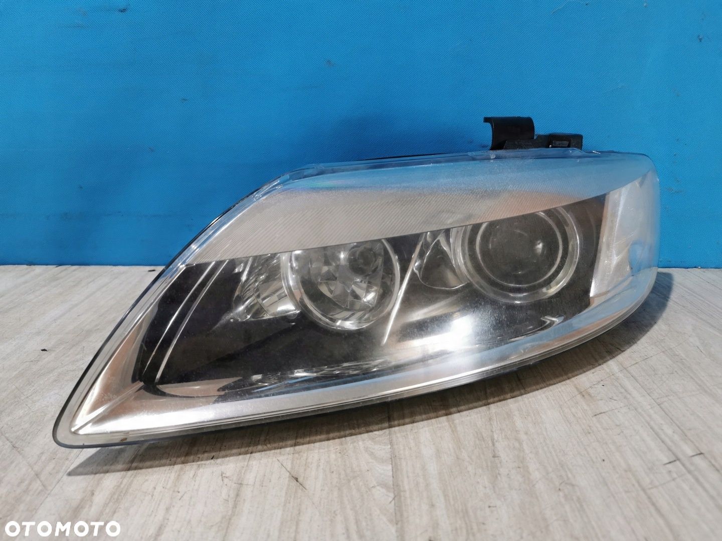 Audi Q7 I 4L 2005/2010 lampa reflektor lewa przód Bi-xenon Anglik - 1