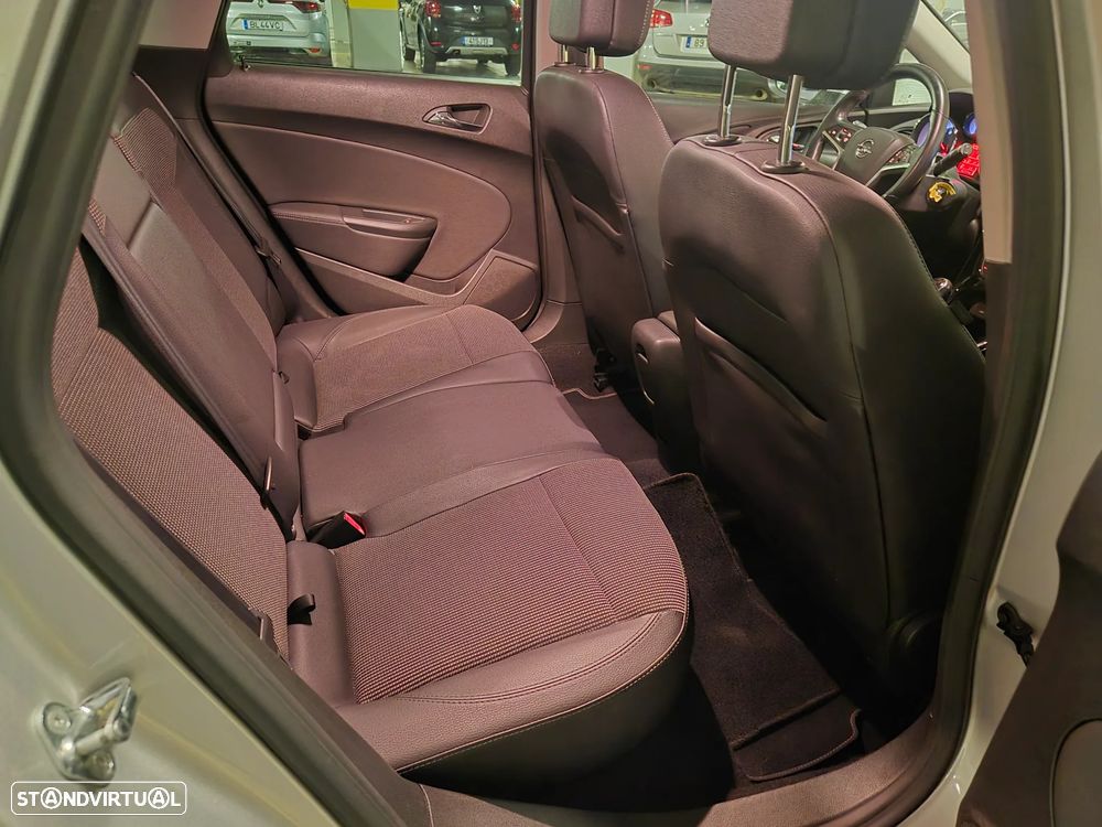 Opel Astra Sports Tourer 1.6 CDTi Cosmo S/S - 31