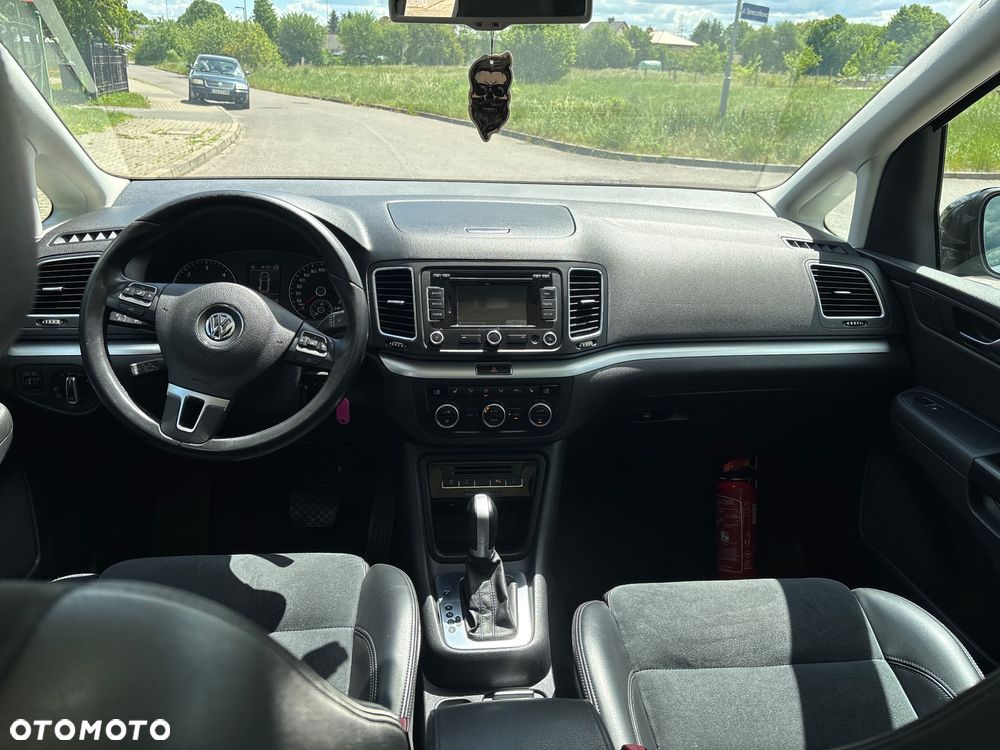 Volkswagen Sharan 2.0 TDI DSG Blue Motion Highline - 17