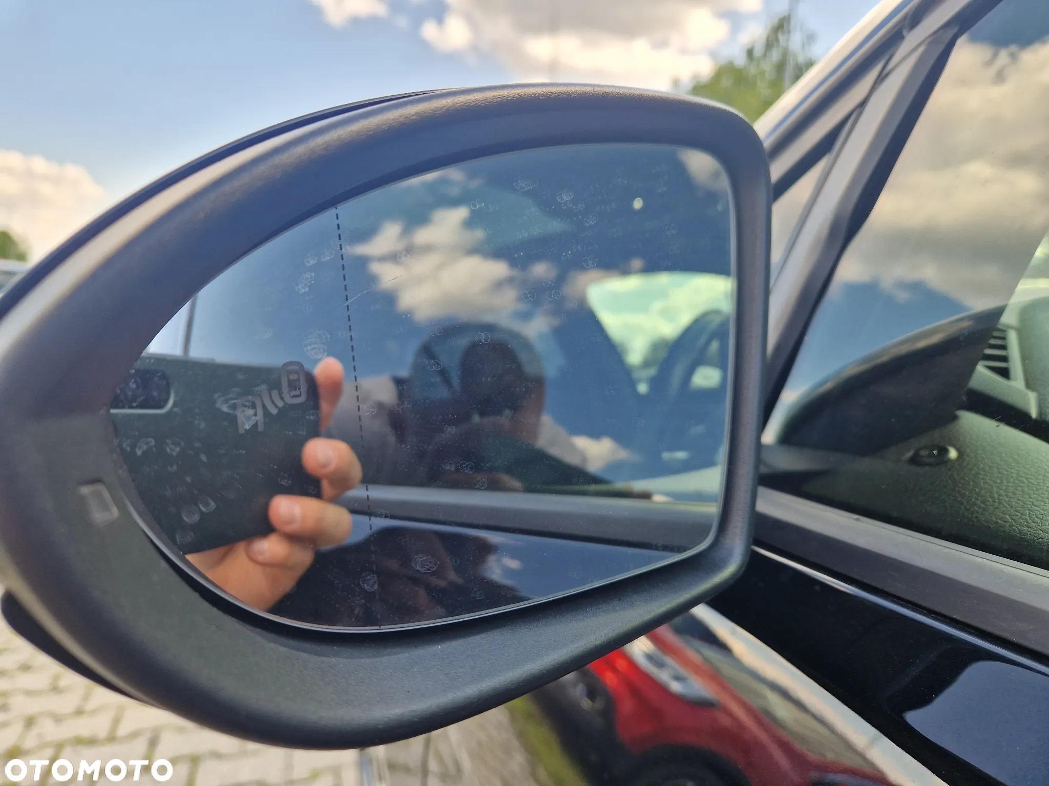 Volkswagen Golf - 11