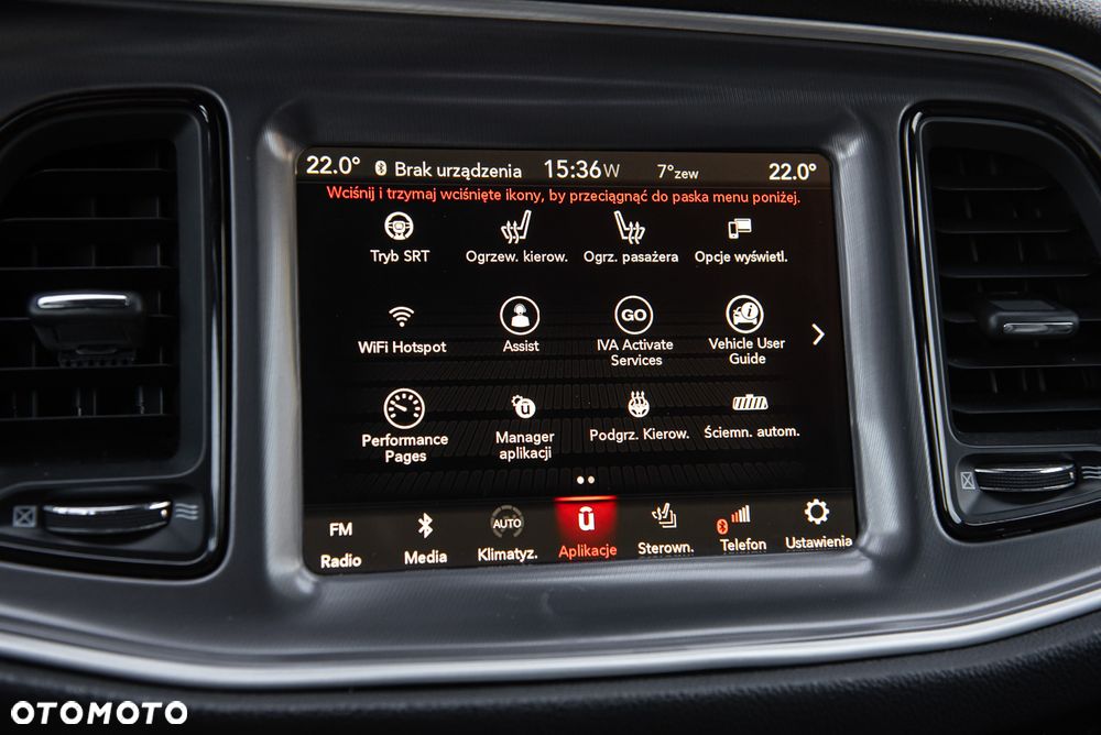 Dodge Challenger 6.4 Scat Pack - 25