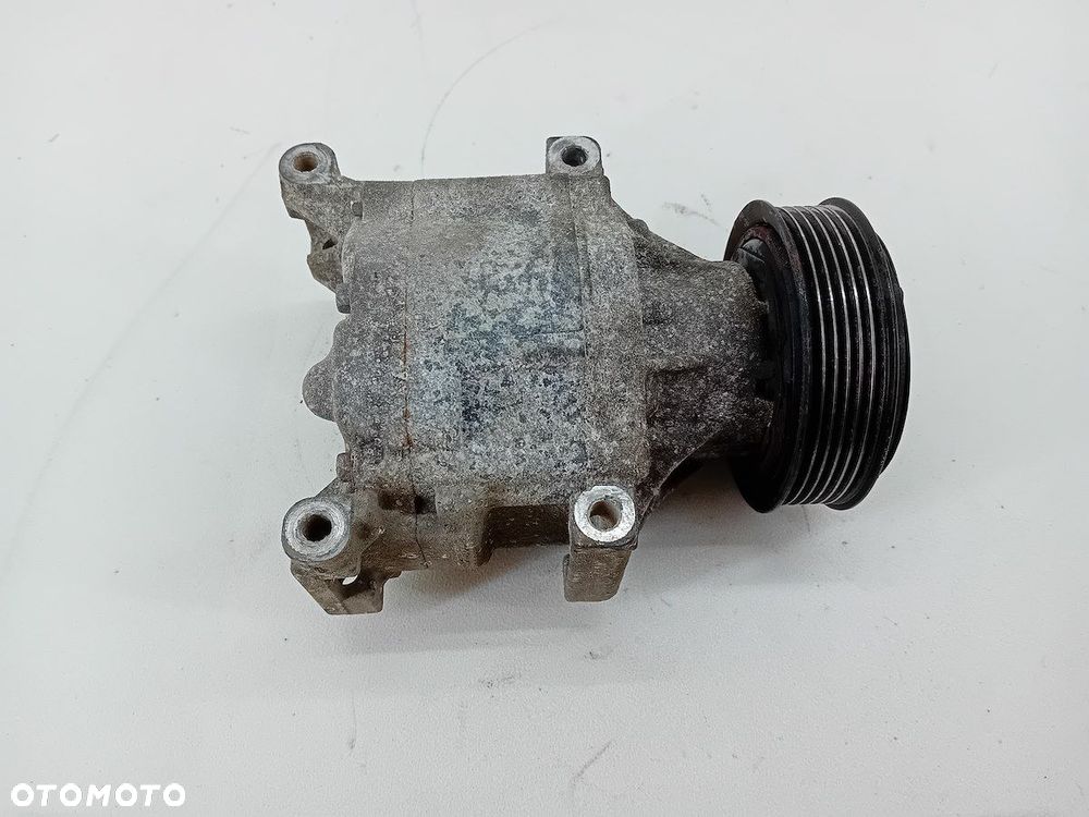 POMPA, SPRĘŻARKA KLIMATYZACJI FORD KA II ( 08-16 ) 1.3 TDCI - 2