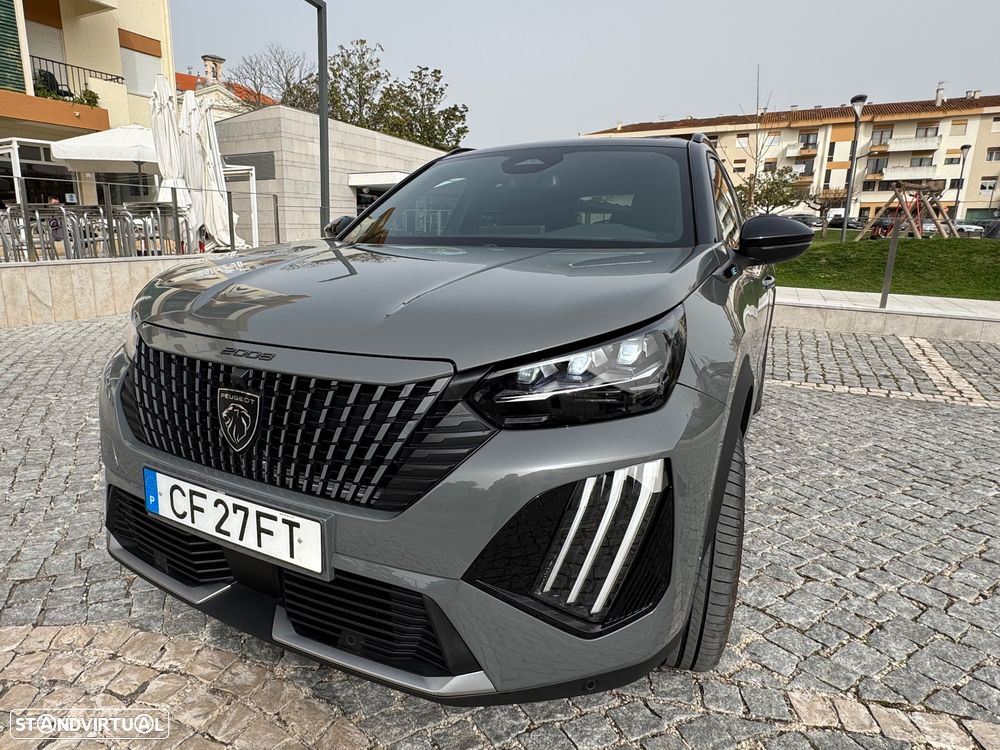 Peugeot e-2008 54 kWh GT - 12