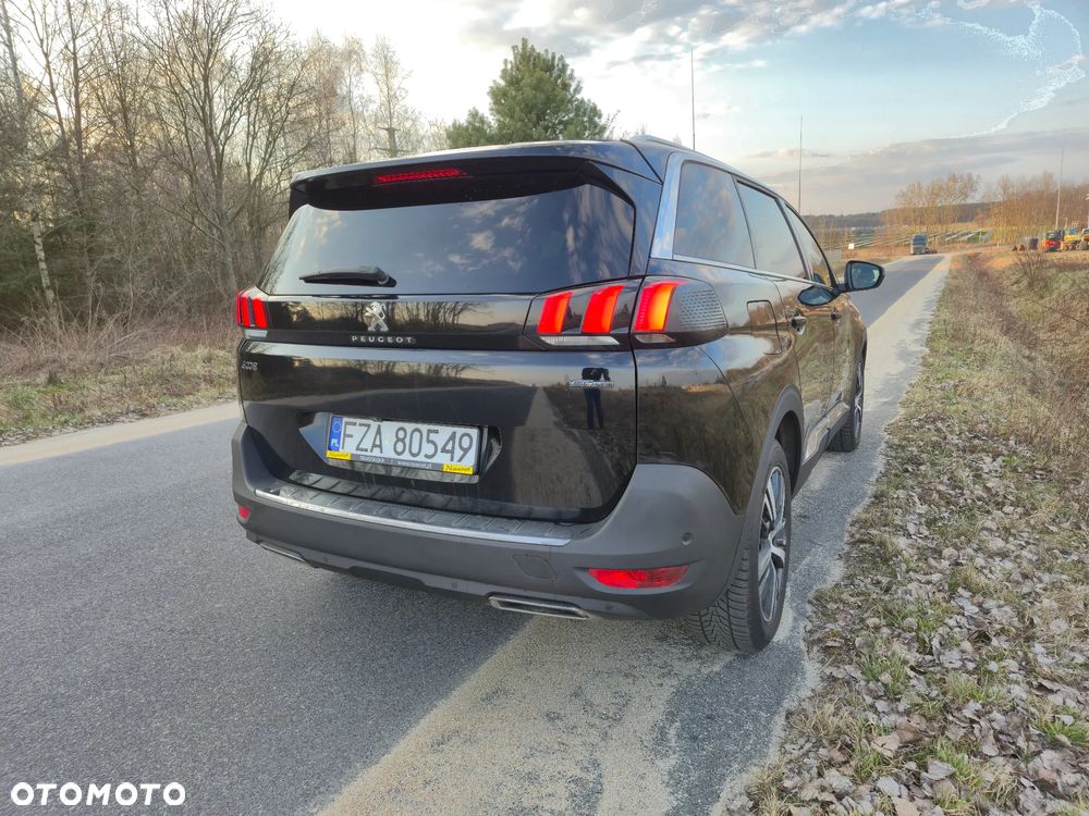 Peugeot 5008 - 2