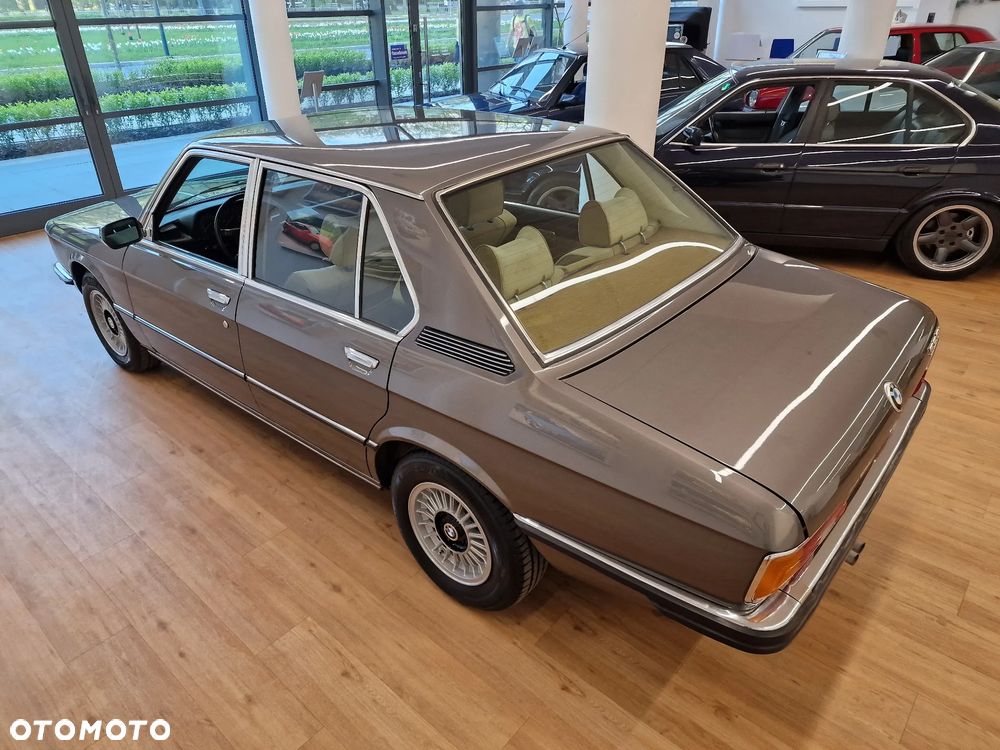 BMW Seria 5 - 9