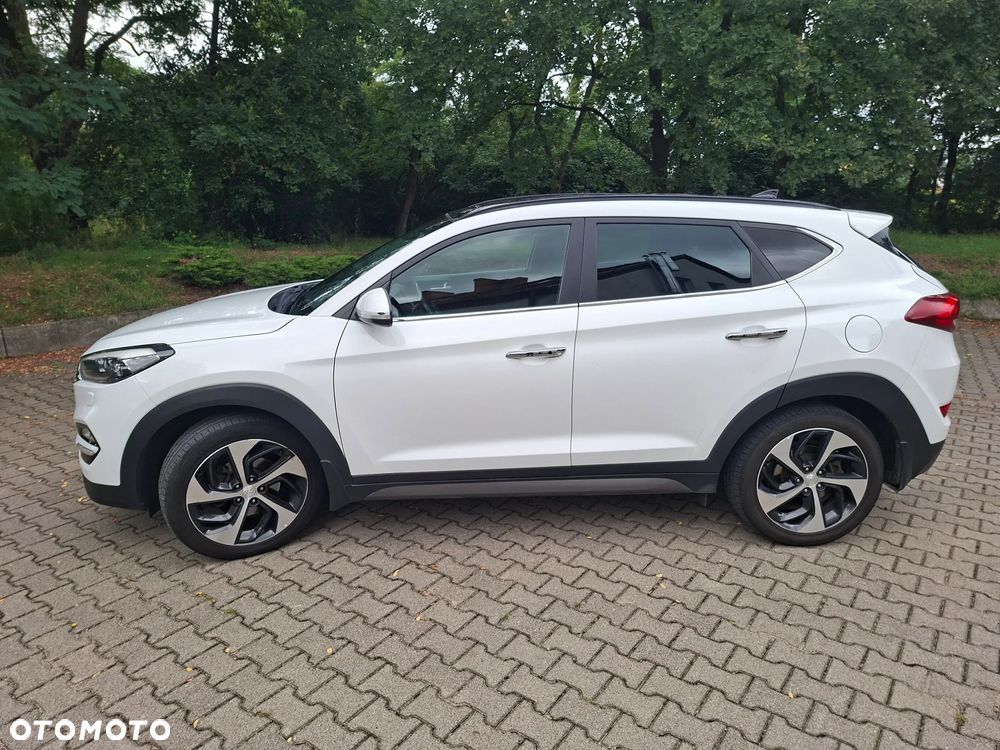 Hyundai Tucson 1.7 CRDI BlueDrive Style 2WD DCT - 1