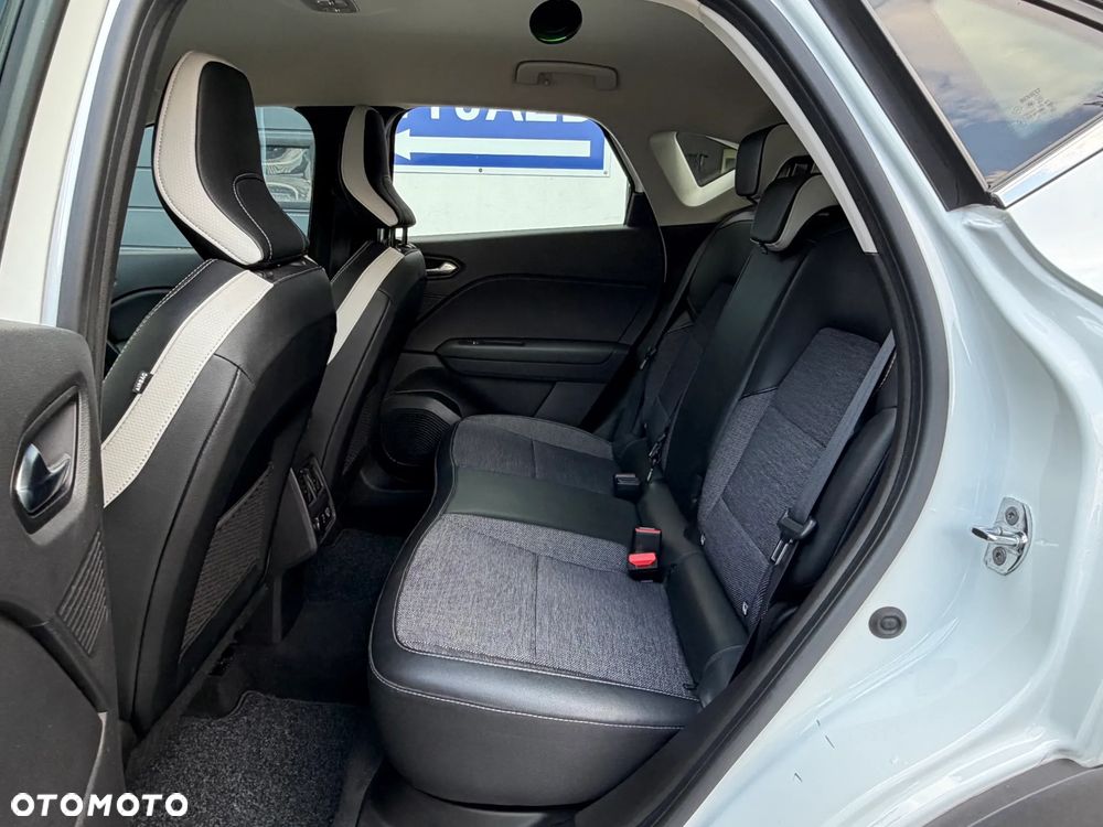 Renault Captur 1.3 TCe mHEV Intens EDC - 13