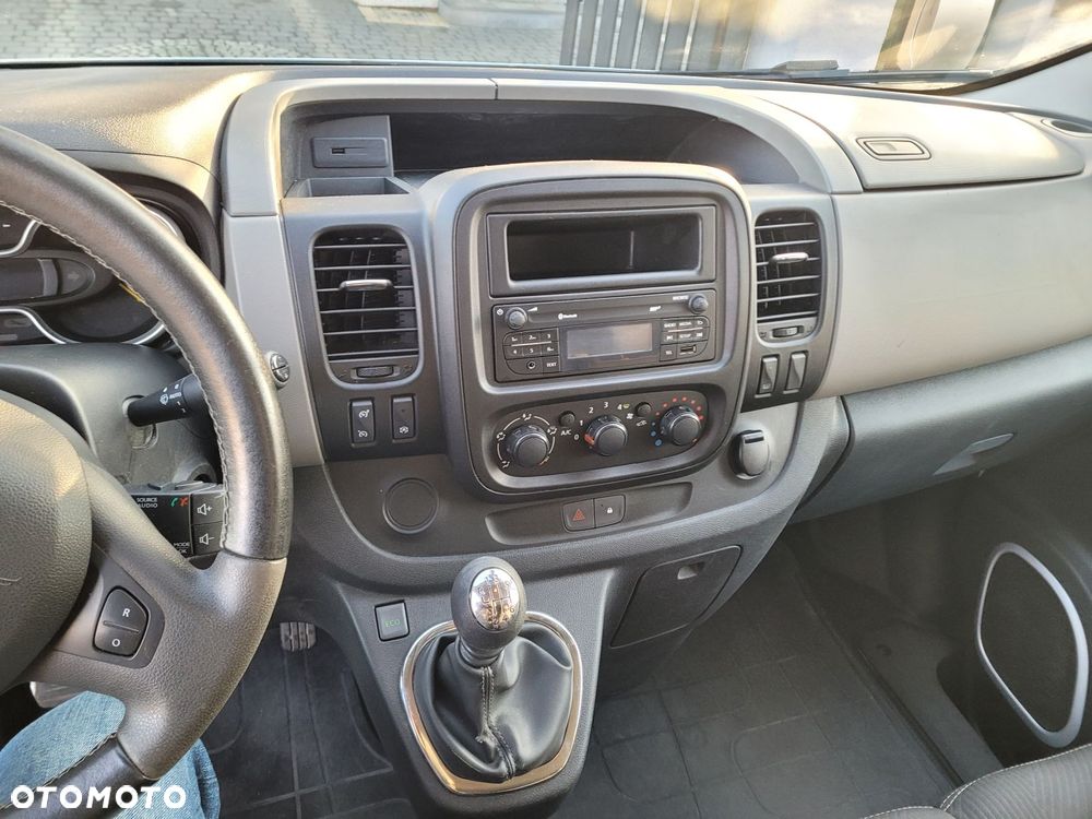 Renault Trafic L1 Webasto Klima Auto-Serwis - 39