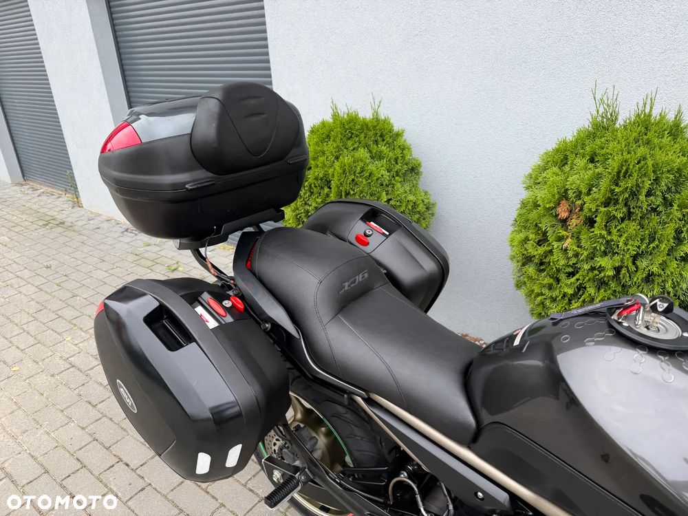 Yamaha XJ - 26
