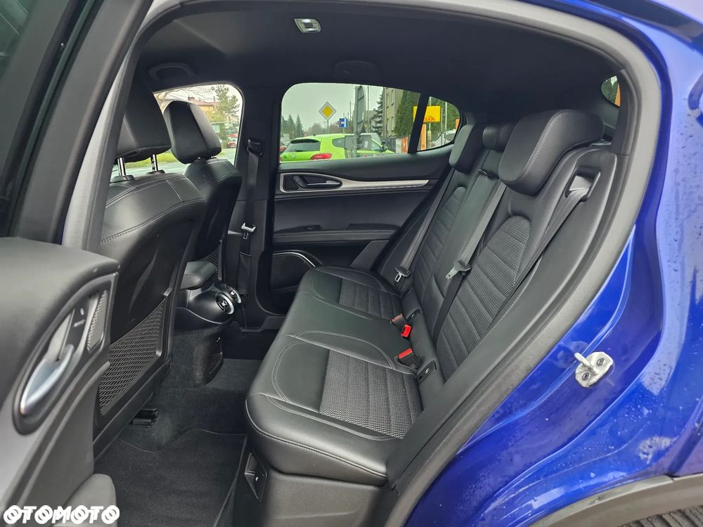 Alfa Romeo Stelvio 2.2 16V AT8 Q4 B-Tech - 14