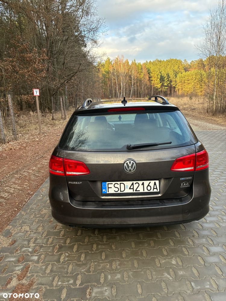 Volkswagen Passat 1.6 TDI BlueMotion - 6