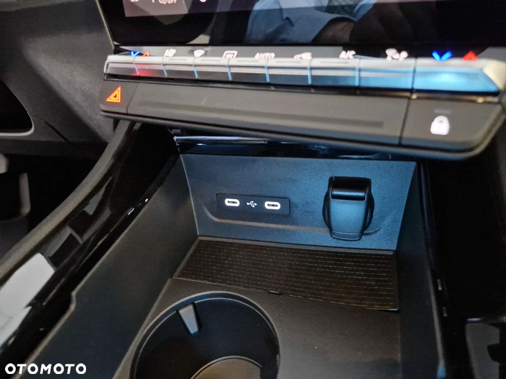 Renault Austral 1.2 E-Tech Full Hybrid 200 Iconic MMT - 29