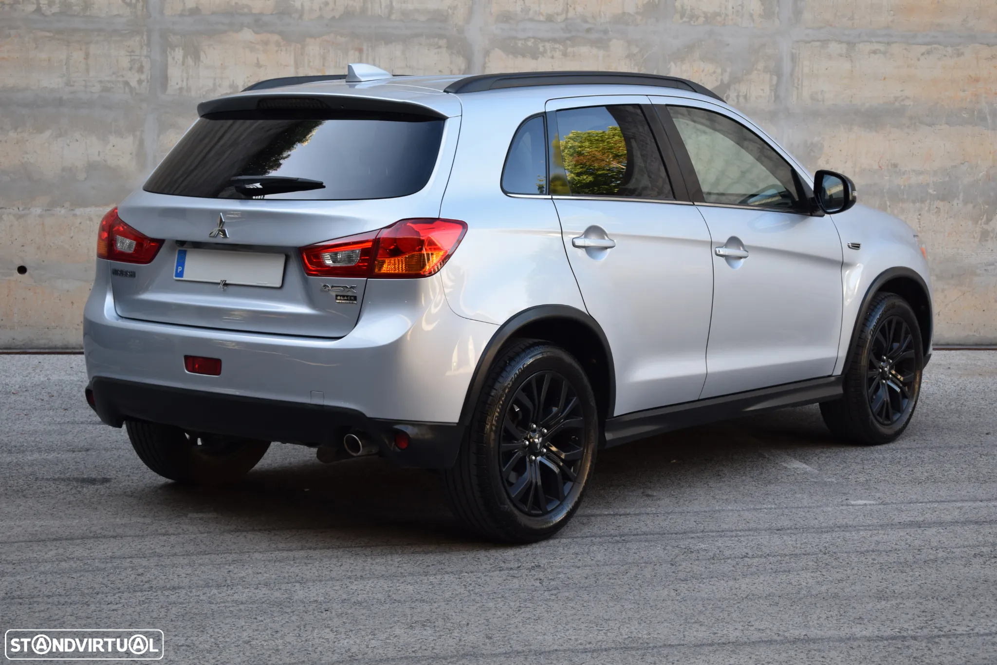 Mitsubishi ASX 1.6 DI-D Intense Black Edition - 2