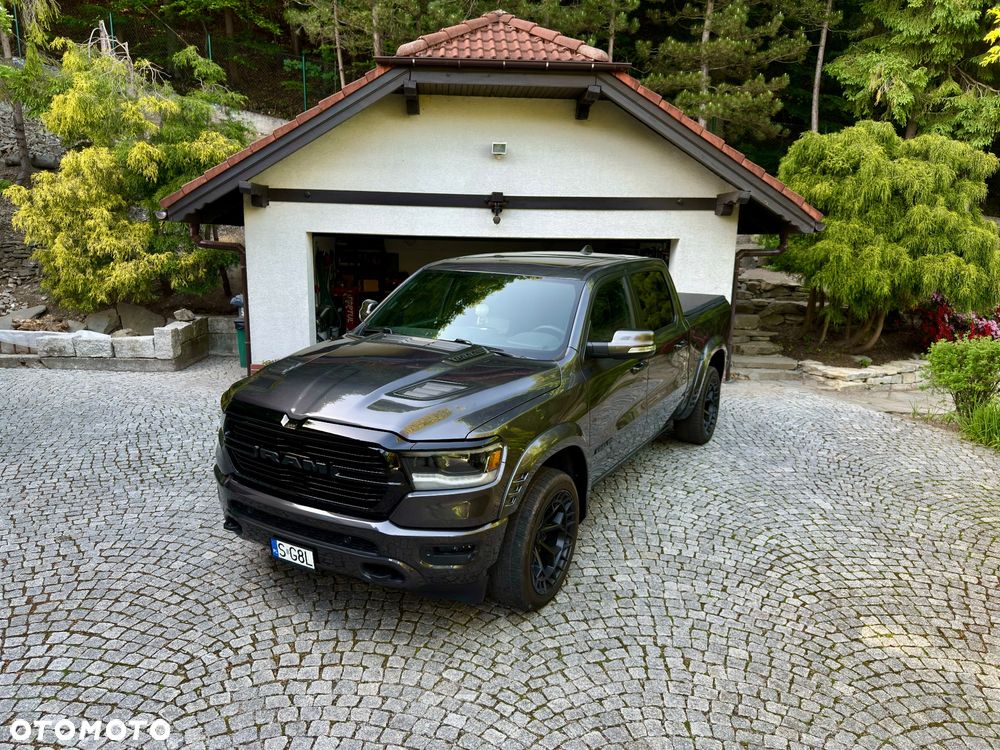 RAM 1500 Crew Cab Shortbed Laramie - 10