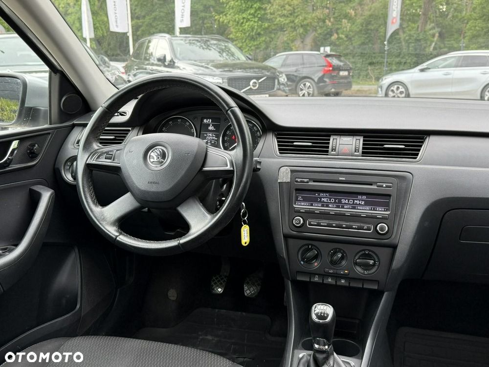 Skoda RAPID - 17