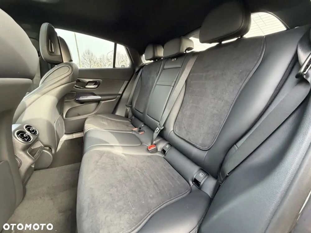 Mercedes-Benz GLC 200 d mHEV 4-Matic AMG Line - 9