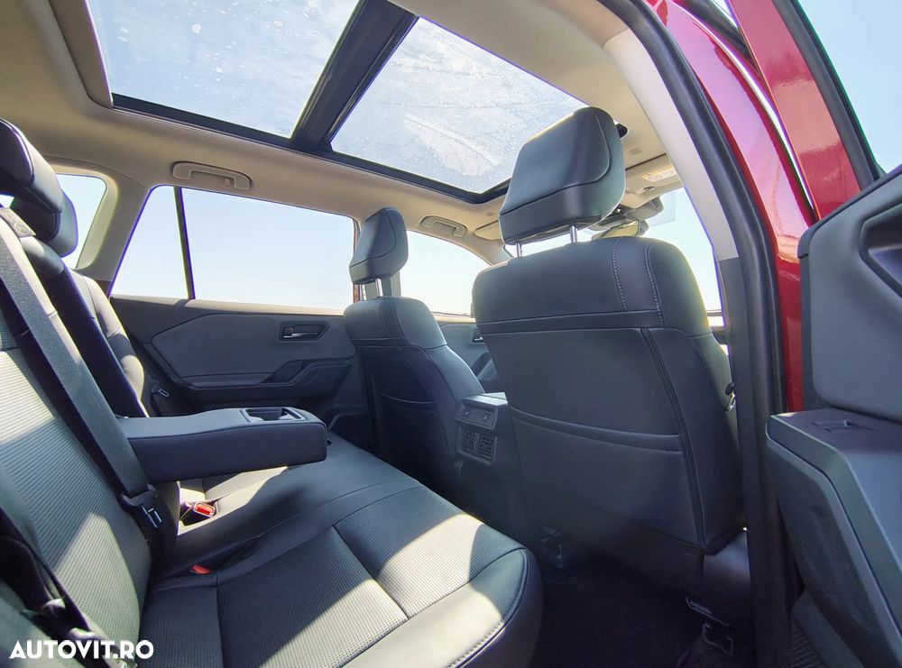 Toyota RAV4 - 16