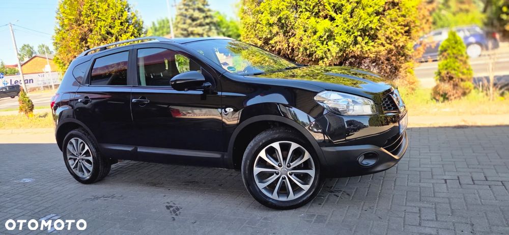 Nissan Qashqai 1.6 dCi 4 x 4 DPF Start/Stop tekna - 18