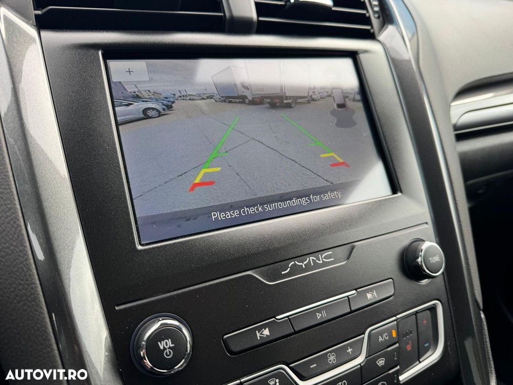 Ford Mondeo - 10