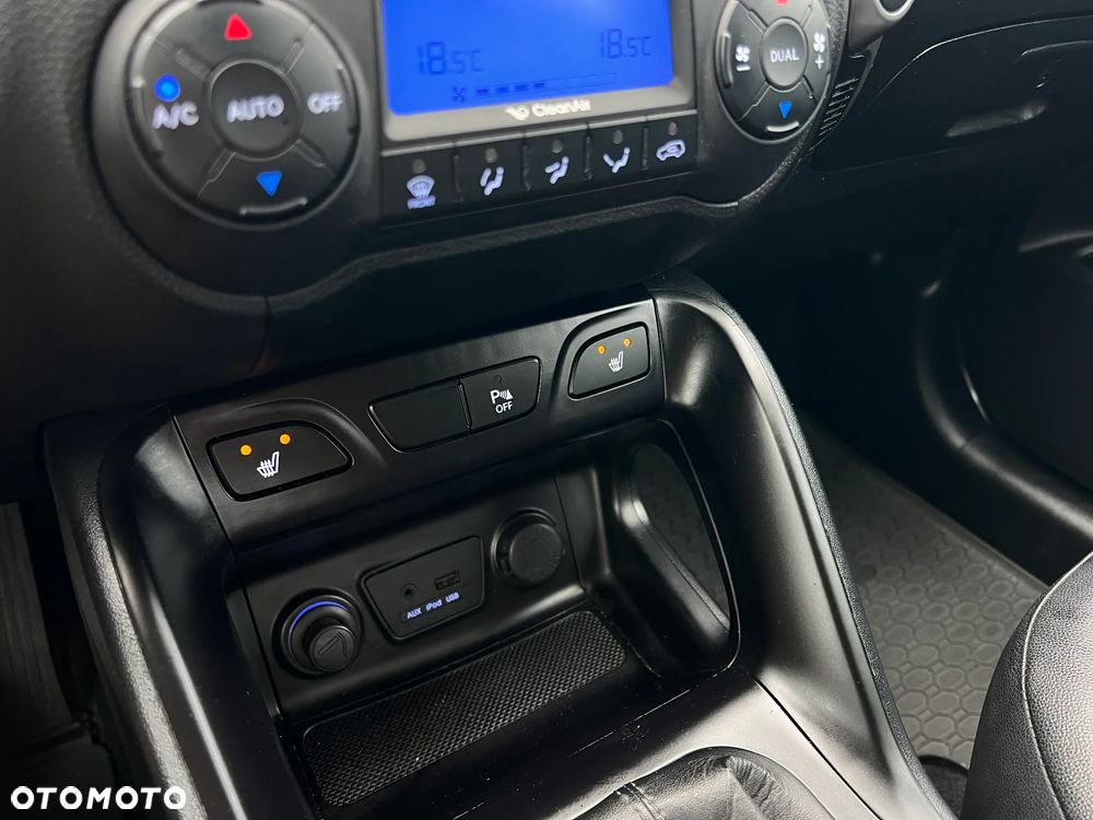Hyundai ix35 2.0 CRDi Premium 2WD - 18
