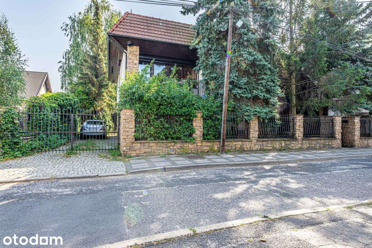 Ogrody, dom wolnostojący 250 m2
