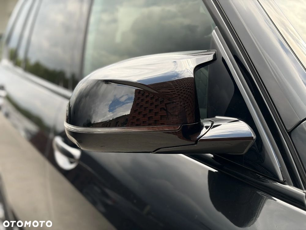 BMW X7 M60i xDrive mHEV sport - 19