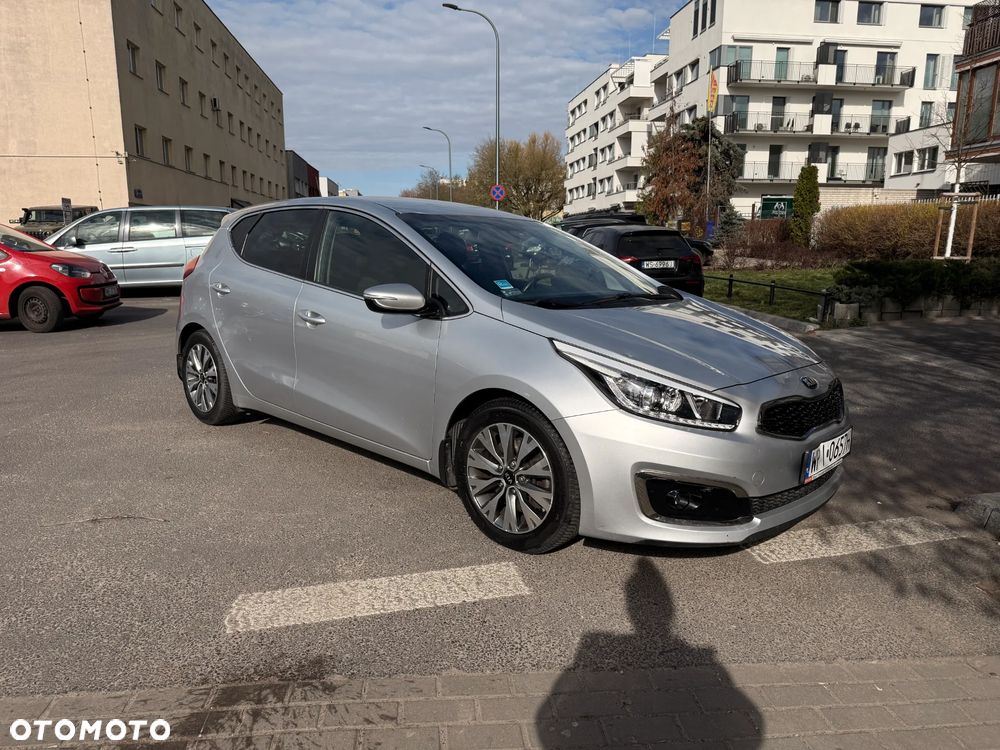 Kia Ceed - 15